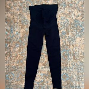 Blanqi Maternity black leggings size Small